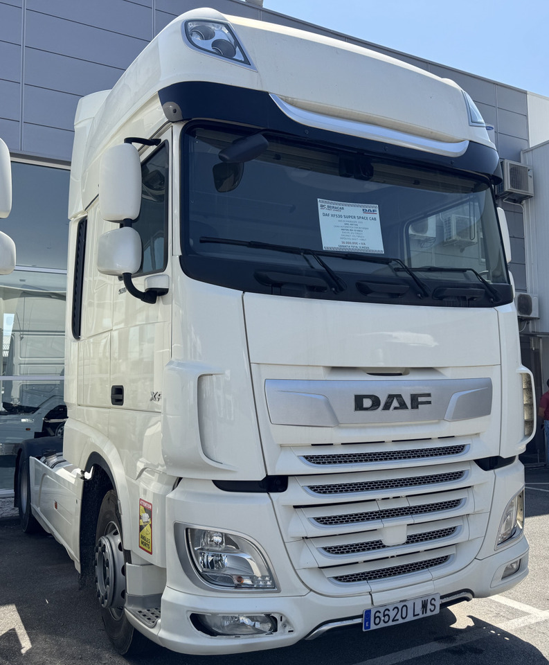 DAF XF 530 - Cabeza tractora: foto 2 DAF XF 530 - Cabeza tractora: foto 2