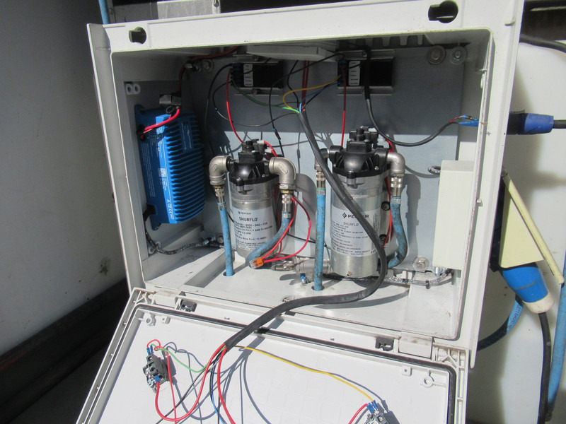 Hapert EA R + TEHA hose reel STKi2 20/12 - Remolque caja cerrada: foto 5 Hapert EA R + TEHA hose reel STKi2 20/12 - Remolque caja cerrada: foto 5