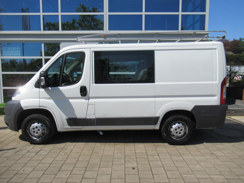 Peugeot Boxer 30 2.2HDi DOKA Dubbelcabine AIRCO - Furgoneta caja cerrada, Furgoneta combi: foto 3 Peugeot Boxer 30 2.2HDi DOKA Dubbelcabine AIRCO - Furgoneta caja cerrada, Furgoneta combi: foto 3