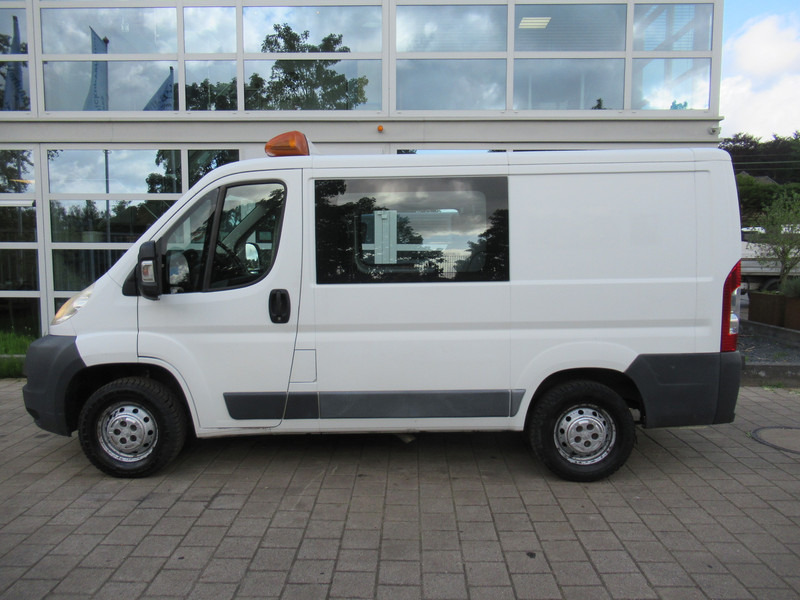 Peugeot Boxer 330 2.2 HDI L1H1 P+ Dubbelcabine DOKA airco - Furgoneta pequeña, Furgoneta combi: foto 4 Peugeot Boxer 330 2.2 HDI L1H1 P+ Dubbelcabine DOKA airco - Furgoneta pequeña, Furgoneta combi: foto 4