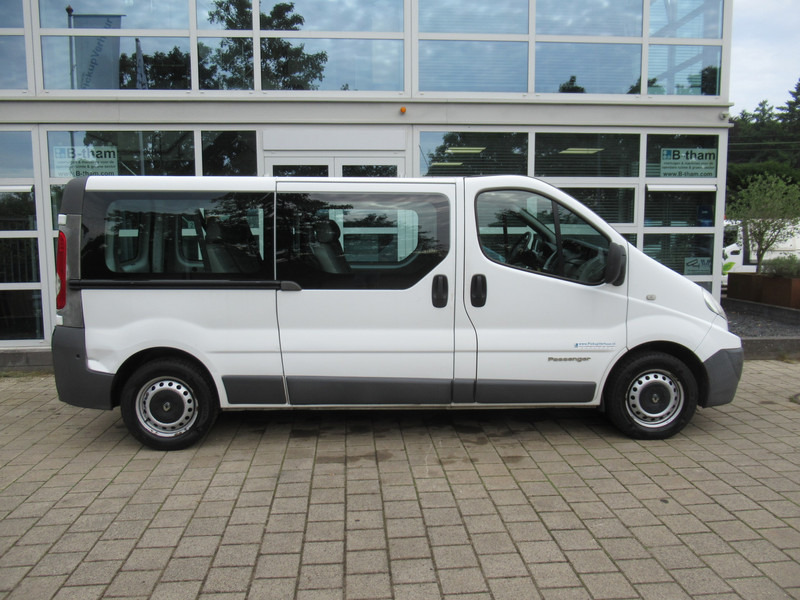 Renault Trafic 2.0 DCi 115 Lang 9-persoons Personenbus Passenger - Minibús, Furgoneta de pasajeros: foto 2 Renault Trafic 2.0 DCi 115 Lang 9-persoons Personenbus Passenger - Minibús, Furgoneta de pasajeros: foto 2