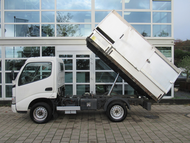 Toyota Dyna 100 3.0 D-4D 80KW Comfort Veegvuilkipper Tipper - Furgoneta basculante: foto 3 Toyota Dyna 100 3.0 D-4D 80KW Comfort Veegvuilkipper Tipper - Furgoneta basculante: foto 3