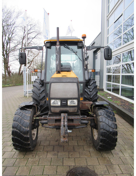 Valtra 700 4x2 VALMET - Tractor: foto 4 Valtra 700 4x2 VALMET - Tractor: foto 4