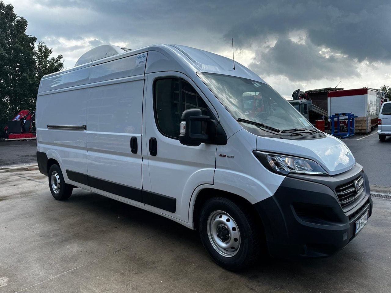 Fiat Ducato Isberg Pharma-Kühler -30°C/4°C/22°C - Furgoneta frigorifica: foto 3 Fiat Ducato Isberg Pharma-Kühler -30°C/4°C/22°C - Furgoneta frigorifica: foto 3