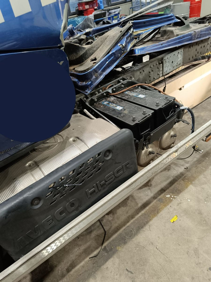 Camión chasis Iveco 110EL25 Unfallchassis ohne Motor/Getriebe: foto 9