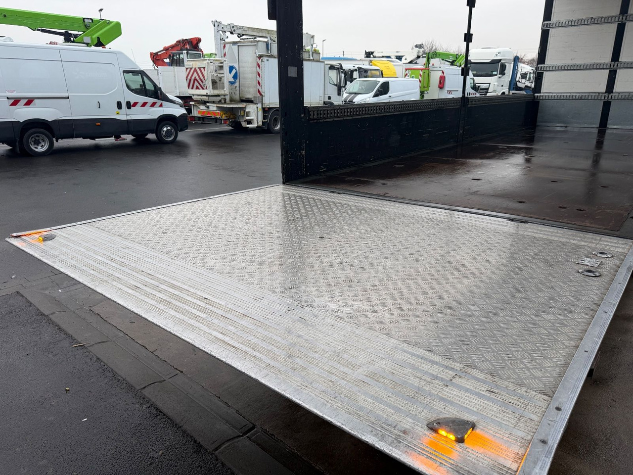 Camión lona Mercedes-Benz Atego 1530 Pritsche/Plane, Palfinger Lbw, Edscha: foto 18 Camión lona Mercedes-Benz Atego 1530 Pritsche/Plane, Palfinger Lbw, Edscha: foto 18