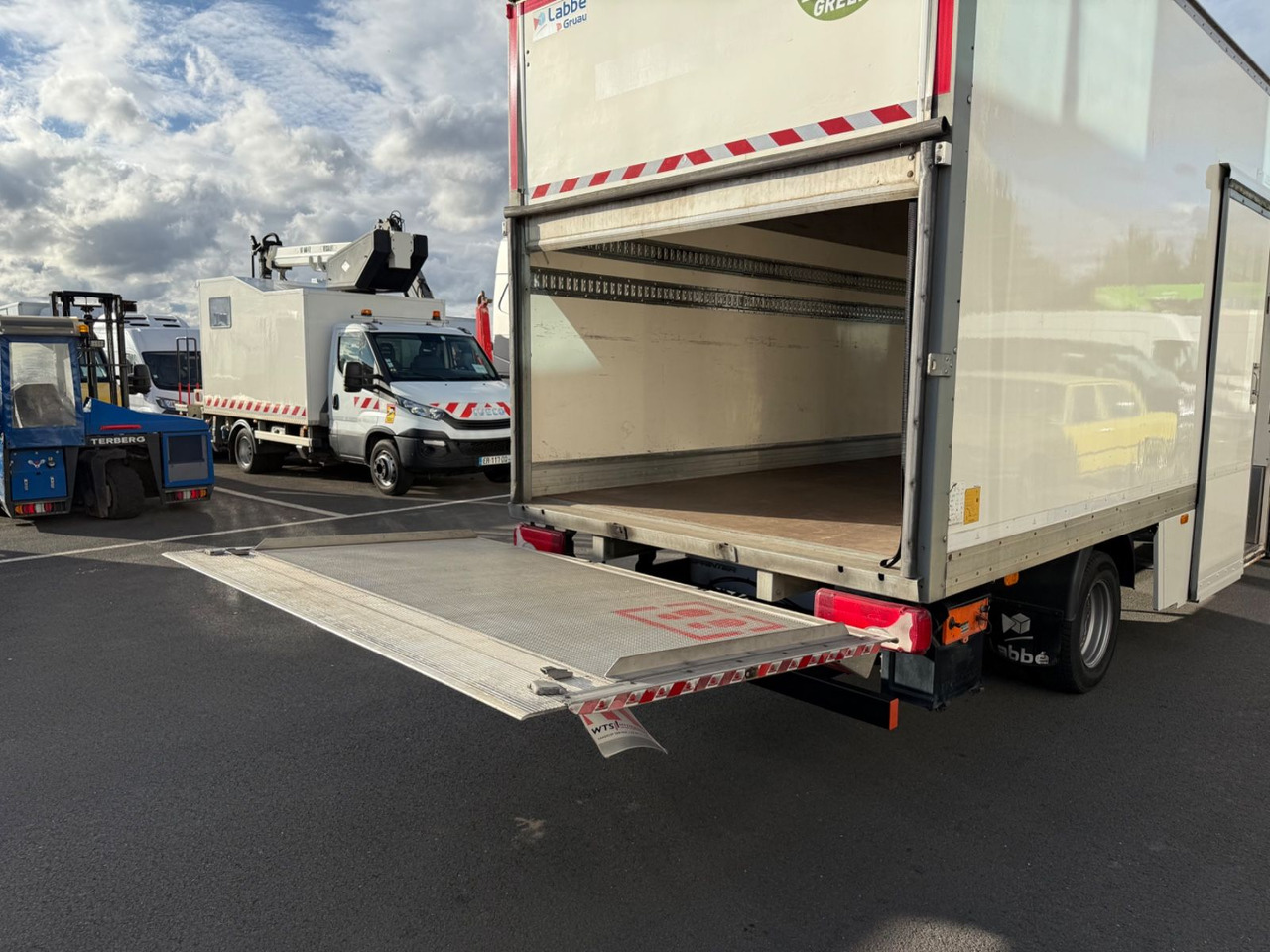 Leasing de  Mercedes-Benz Sprinter II 516 CDI Automatik/LBW/Koffer/Kamera Mercedes-Benz Sprinter II 516 CDI Automatik/LBW/Koffer/Kamera: foto 8