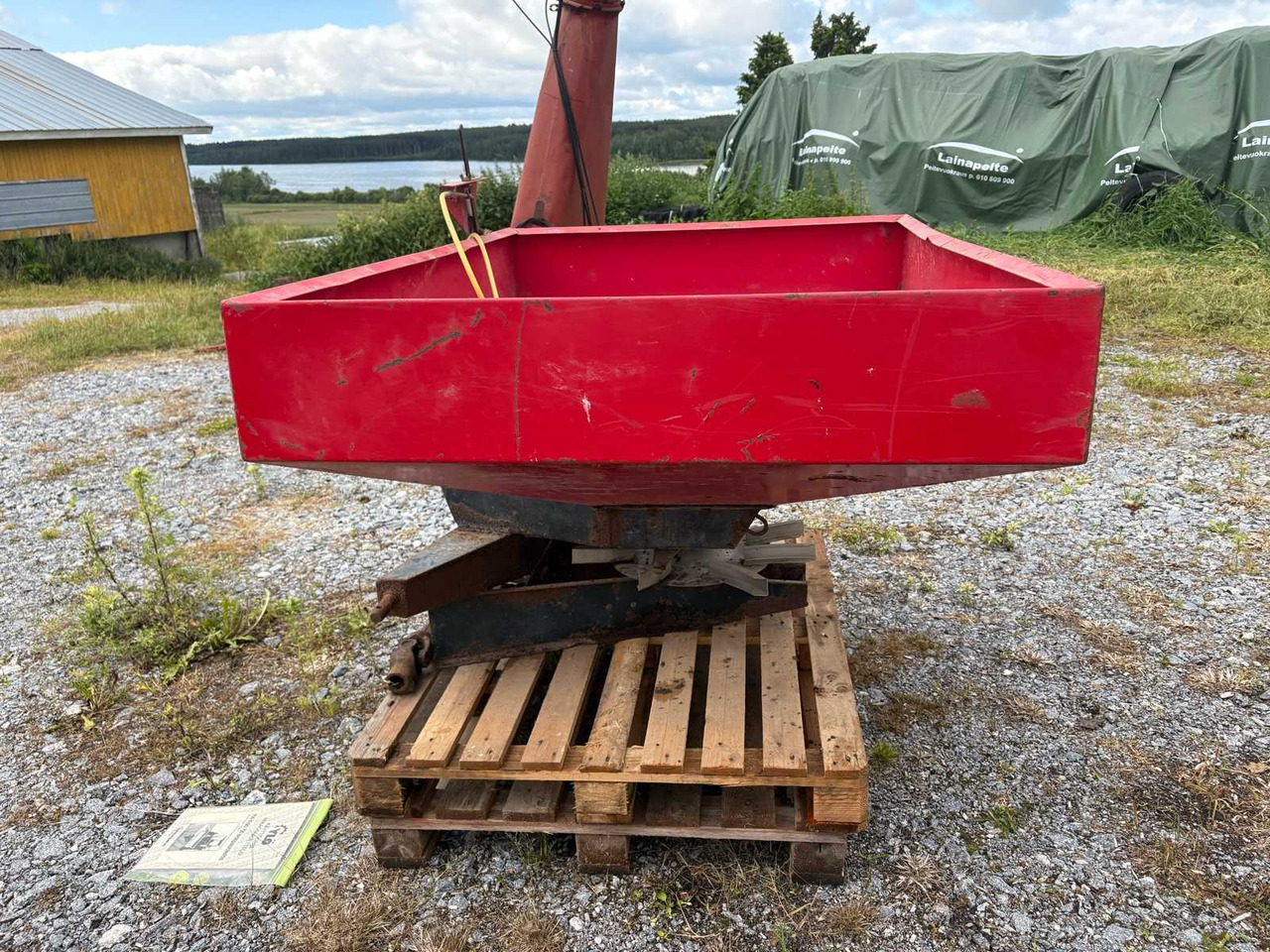 Centrifugal spreader Ylö Viska 700 - Esparcidor de fertilizantes: foto 4 Centrifugal spreader Ylö Viska 700 - Esparcidor de fertilizantes: foto 4