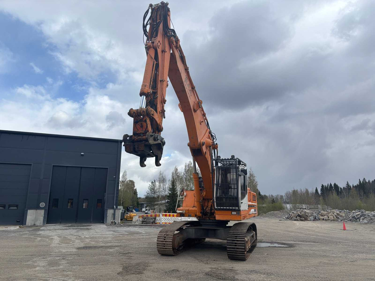 Crawler excavator Liebherr R944B HD-SL With excavator and unloading boom - Excavadora de cadenas: foto 2 Crawler excavator Liebherr R944B HD-SL With excavator and unloading boom - Excavadora de cadenas: foto 2