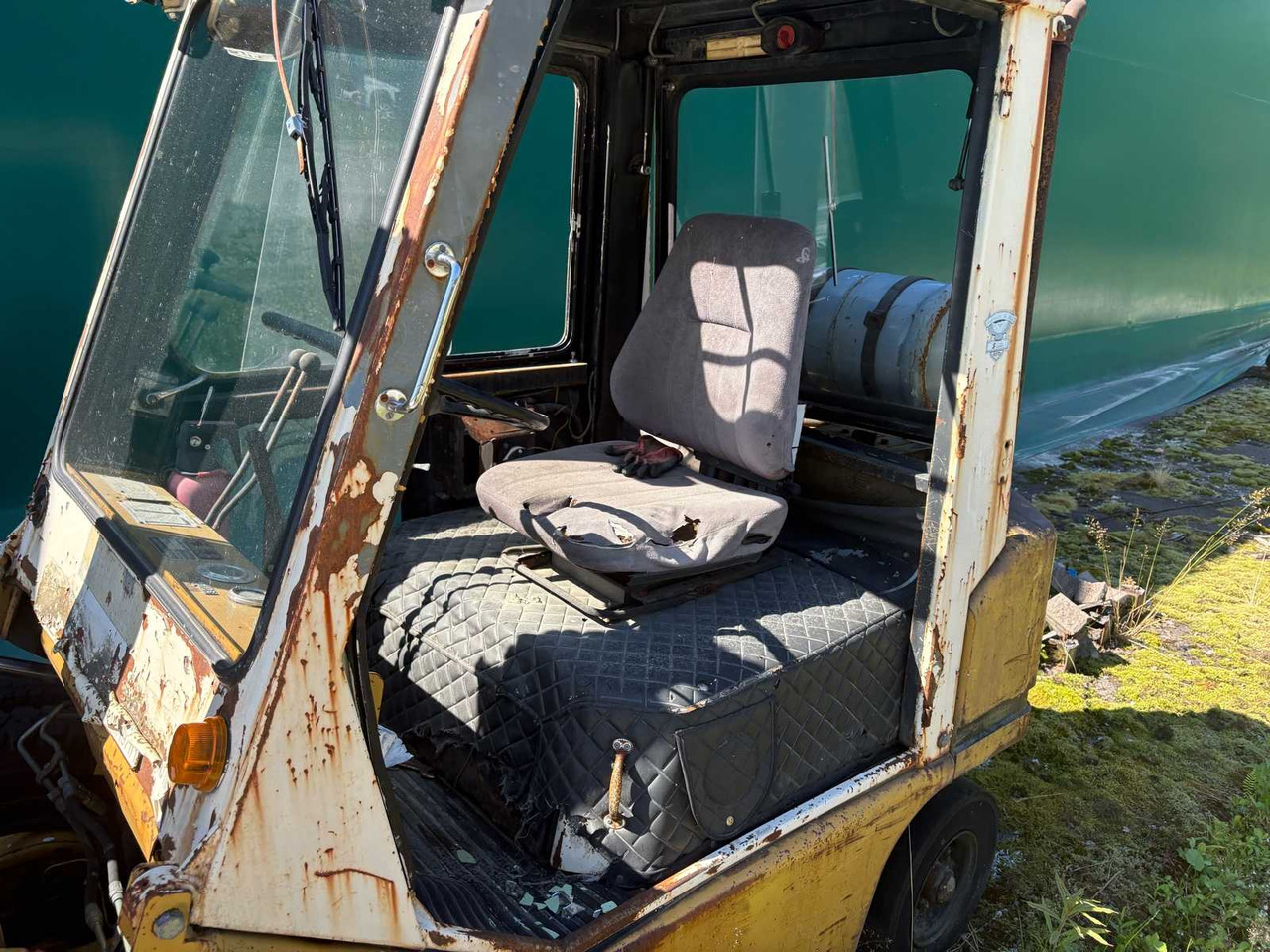 Carretilla elevadora de gas Gas forklift TCM F G25N4 for refurbishment/spare parts: foto 6