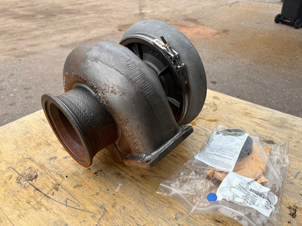 Industrial Turbo Holset HX80/HC5A - Turbocompresor para Maquinaria de construcción: foto 5 Industrial Turbo Holset HX80/HC5A - Turbocompresor para Maquinaria de construcción: foto 5