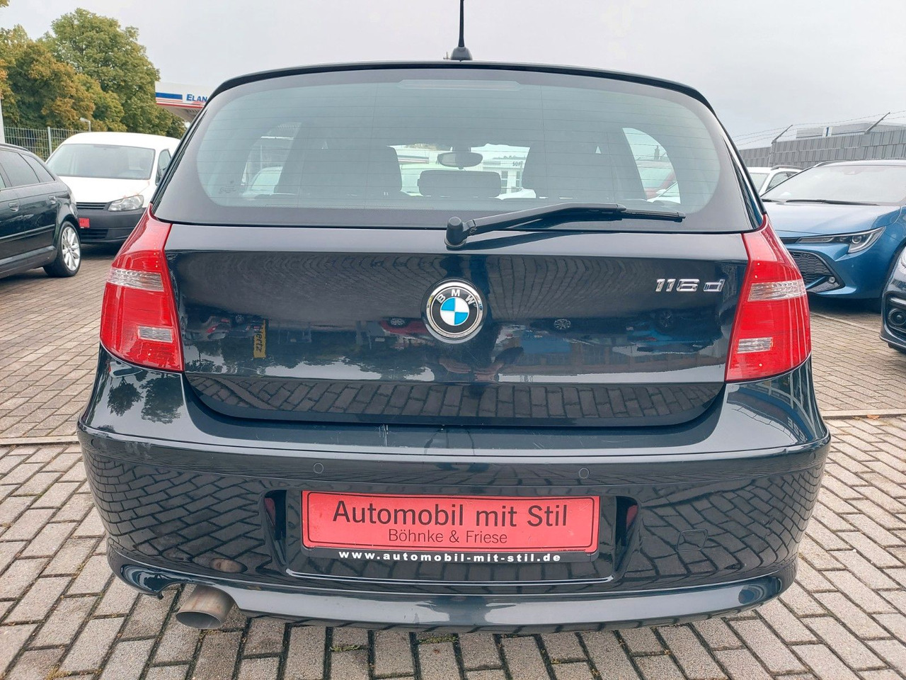 BMW 116 Baureihe 1 Lim. 116d Klima Sitzheizung - Sedan: foto 4 BMW 116 Baureihe 1 Lim. 116d Klima Sitzheizung - Sedan: foto 4