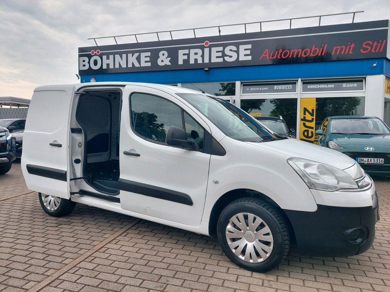 Citroën Berlingo Kasten Niveau B L1 Bluetooth - Furgoneta de pasajeros: foto 1 Citroën Berlingo Kasten Niveau B L1 Bluetooth - Furgoneta de pasajeros: foto 1