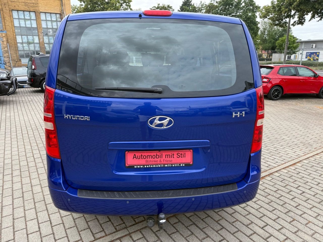 Hyundai H-1 Travel Comfort 8 SITZER KLIMAA. STANDHEIZUNG - Furgoneta de pasajeros: foto 5 Hyundai H-1 Travel Comfort 8 SITZER KLIMAA. STANDHEIZUNG - Furgoneta de pasajeros: foto 5