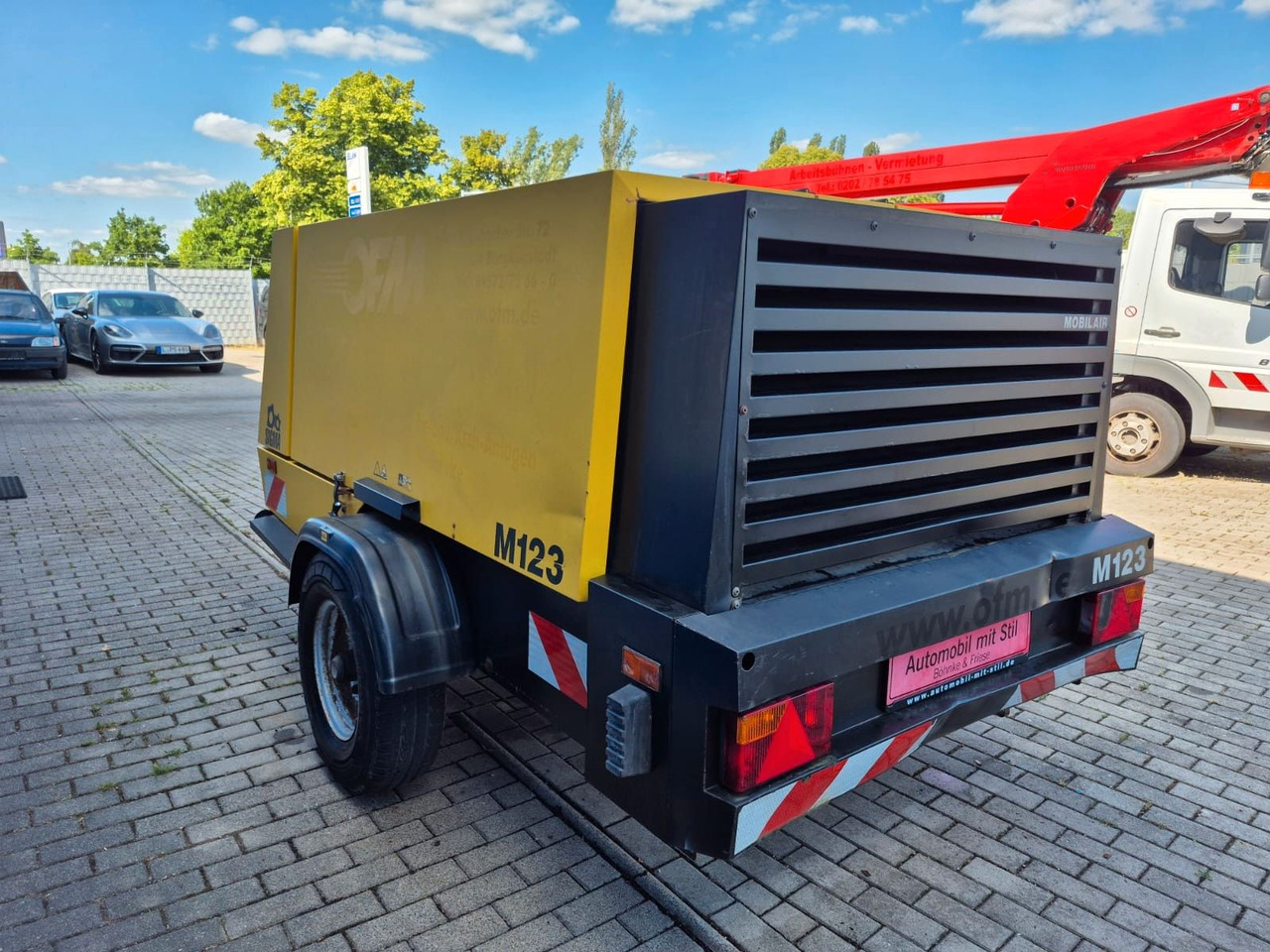 Compresor de aire Kaeser M123 SIGMA DEUTZ FAHRANLAGE 624 STD. KOMUNAL: foto 11