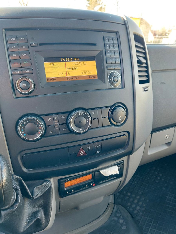 Leasing de Mercedes-Benz Sprinter II Kasten 516 CDI 4X4 Klima AHK Mercedes-Benz Sprinter II Kasten 516 CDI 4X4 Klima AHK Mercedes-Benz Sprinter II Kasten 516 CDI 4X4 Klima AHK Mercedes-Benz Sprinter II Kasten 516 CDI 4X4 Klima AHK: foto 19