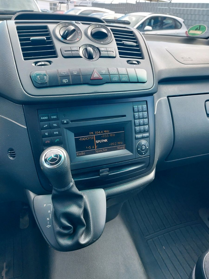 Furgoneta de pasajeros Mercedes-Benz Vito Mixto 4x4 116 CDI lang Autom. Tempo: foto 14