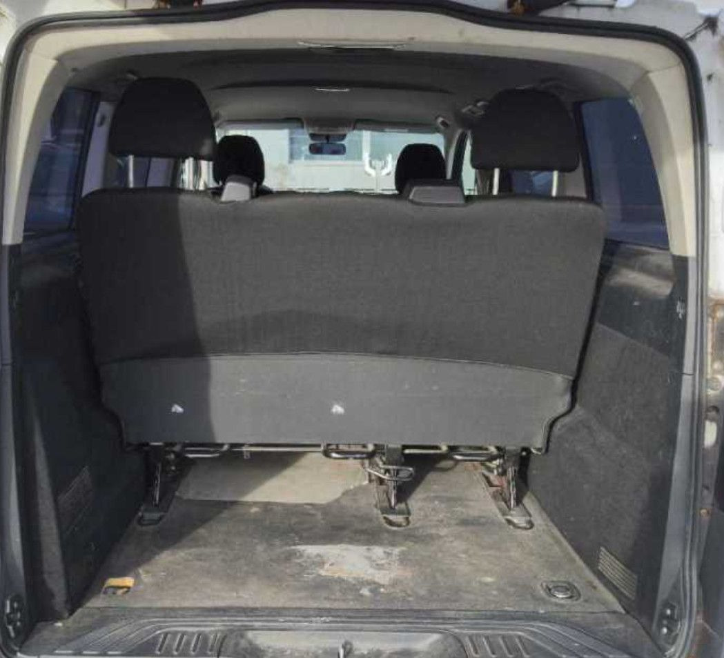 Furgoneta de pasajeros Mercedes-Benz Vito Tourer 114CDI Lang TOURER KLIMA 10 /26 TÜV: foto 11 Furgoneta de pasajeros Mercedes-Benz Vito Tourer 114CDI Lang TOURER KLIMA 10 /26 TÜV: foto 11