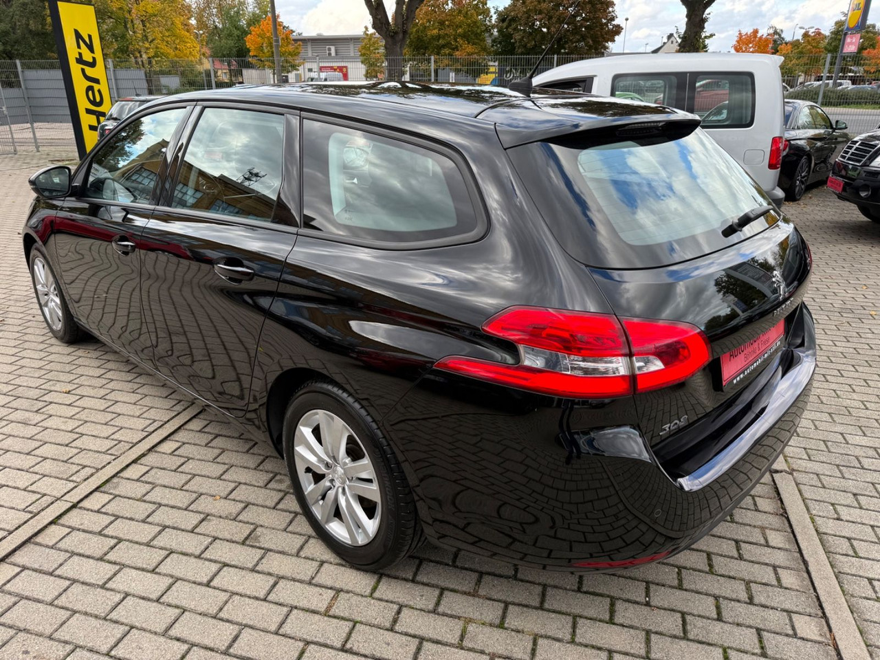 Peugeot 308 SW Active TEMPOMAT NAVI KLIMAA NAVI - Coche familiar: foto 5 Peugeot 308 SW Active TEMPOMAT NAVI KLIMAA NAVI - Coche familiar: foto 5