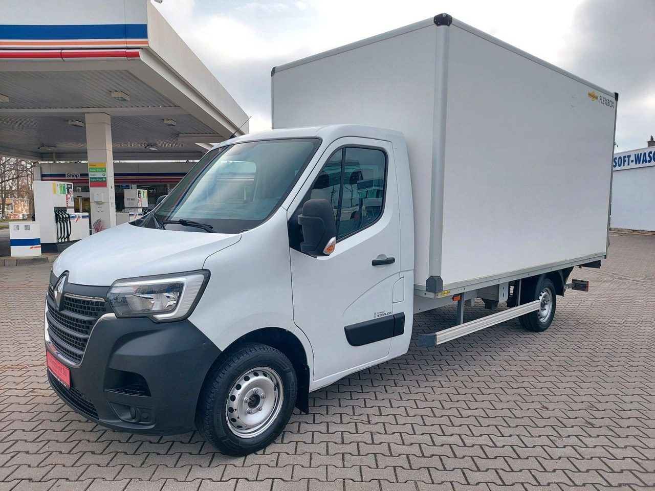 Renault Master III Koffer L3H1 3,5t Ladebordwand Klima Renault Master III Koffer L3H1 3,5t Ladebordwand Klima - Furgoneta caja cerrada: foto 3 Renault Master III Koffer L3H1 3,5t Ladebordwand Klima Renault Master III Koffer L3H1 3,5t Ladebordwand Klima - Furgoneta caja cerrada: foto 3