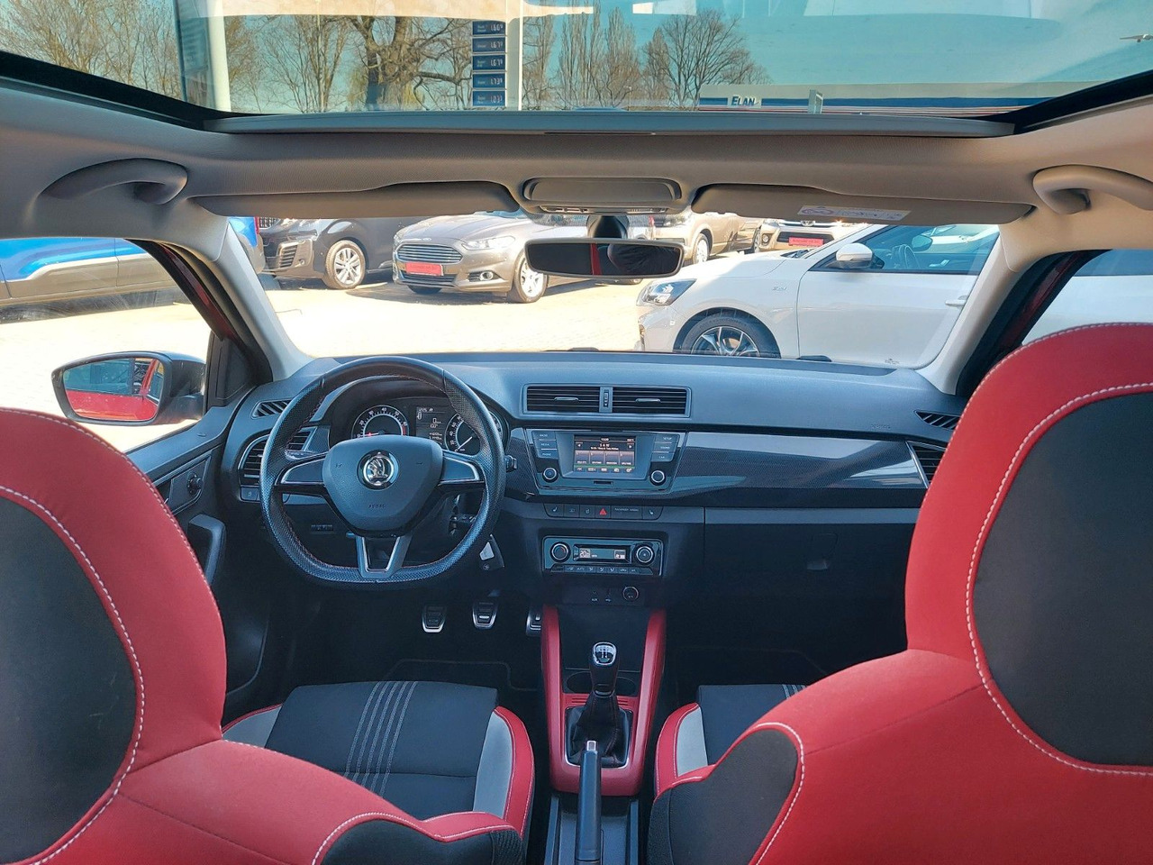 Skoda Fabia Monte Carlo Panorama Klima Sport Sitzheiz. - Coche: foto 2 Skoda Fabia Monte Carlo Panorama Klima Sport Sitzheiz. - Coche: foto 2