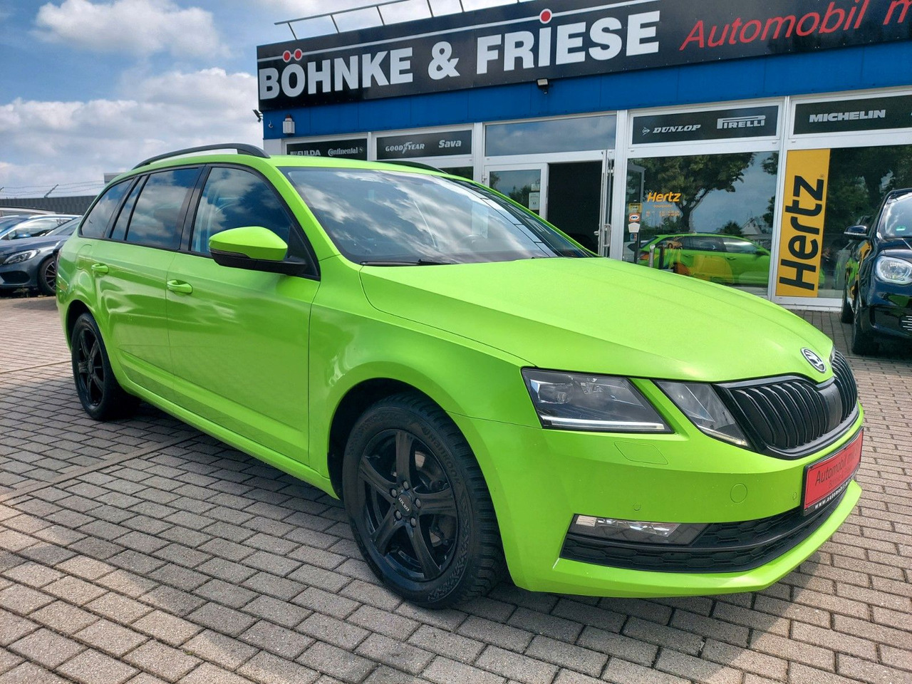 Skoda Octavia Combi Soleil DSG LED Radar ACC - Coche: foto 1 Skoda Octavia Combi Soleil DSG LED Radar ACC - Coche: foto 1