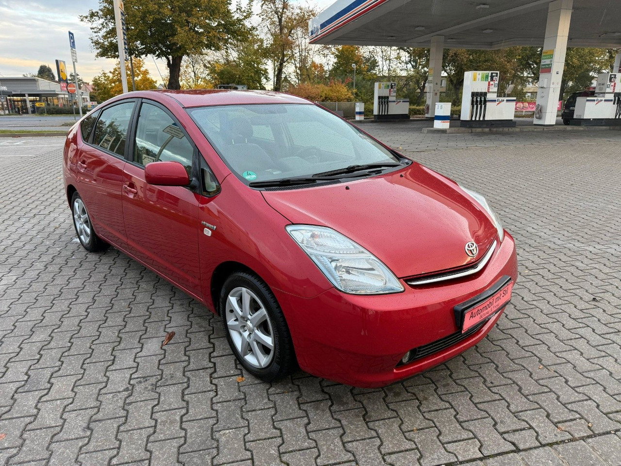 Toyota Prius Sol Automatik Klima Tempomat Bluetooth - Sedan: foto 2 Toyota Prius Sol Automatik Klima Tempomat Bluetooth - Sedan: foto 2