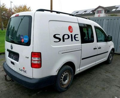 Volkswagen Caddy Maxi 5 SITZE AHK KLIMA TÜV 04/26 - Furgoneta de pasajeros: foto 4 Volkswagen Caddy Maxi 5 SITZE AHK KLIMA TÜV 04/26 - Furgoneta de pasajeros: foto 4