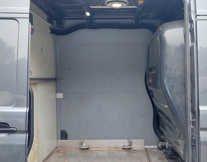 Furgoneta de pasajeros Volkswagen Crafter Kasten 35 M Lang Hochdach DSG LED AHK: foto 18 Furgoneta de pasajeros Volkswagen Crafter Kasten 35 M Lang Hochdach DSG LED AHK: foto 18