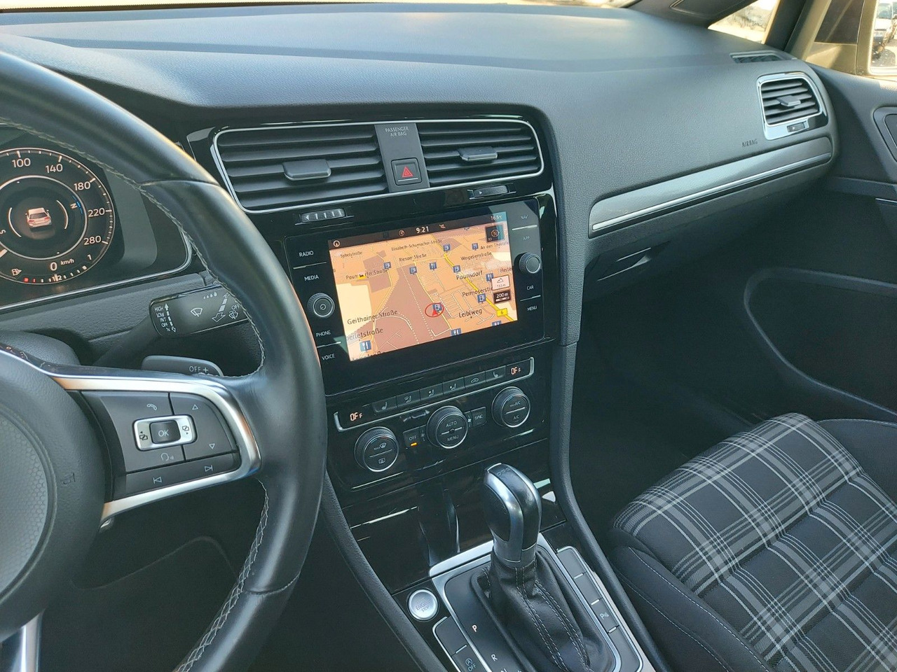 Coche familiar Volkswagen Golf VII Variant GTD DSG Radar ACC DAB: foto 11