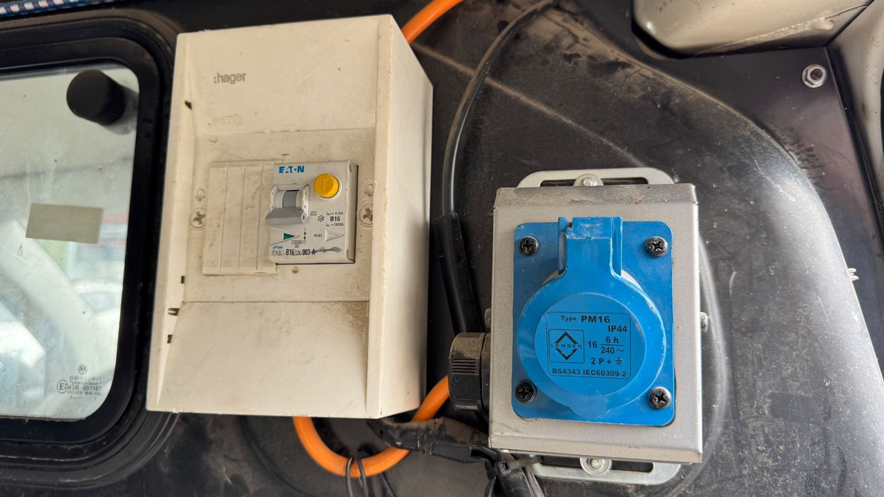 Leasing de  Volkswagen T5 Transporter Kasten-Kombi Lang 4Motion KLIMA Volkswagen T5 Transporter Kasten-Kombi Lang 4Motion KLIMA: foto 17