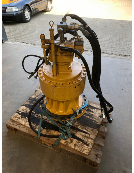 Caterpillar 336 Swing Drive OEM 3332958 - Reductor de giro: foto 2 Caterpillar 336 Swing Drive OEM 3332958 - Reductor de giro: foto 2
