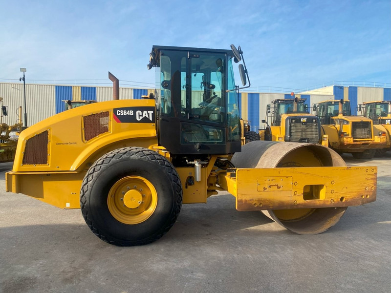 Caterpillar CS64B NVT - Rodillo: foto 5 Caterpillar CS64B NVT - Rodillo: foto 5