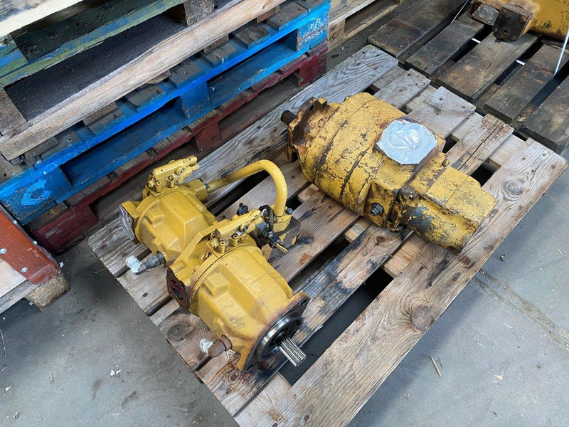 Caterpillar D11 Hydraulic Gear Pump 16E-5294 - Bomba hidráulica: foto 1 Caterpillar D11 Hydraulic Gear Pump 16E-5294 - Bomba hidráulica: foto 1