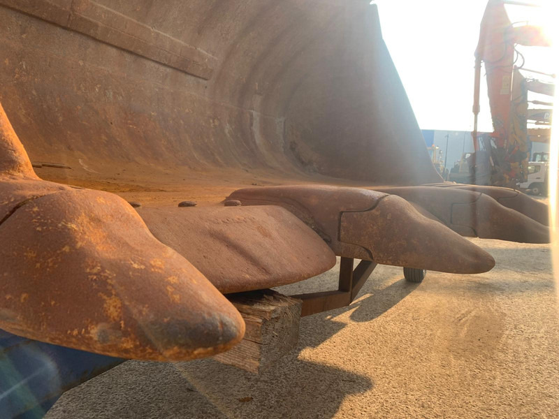 Volvo L350 F - Cazo: foto 5 Volvo L350 F - Cazo: foto 5