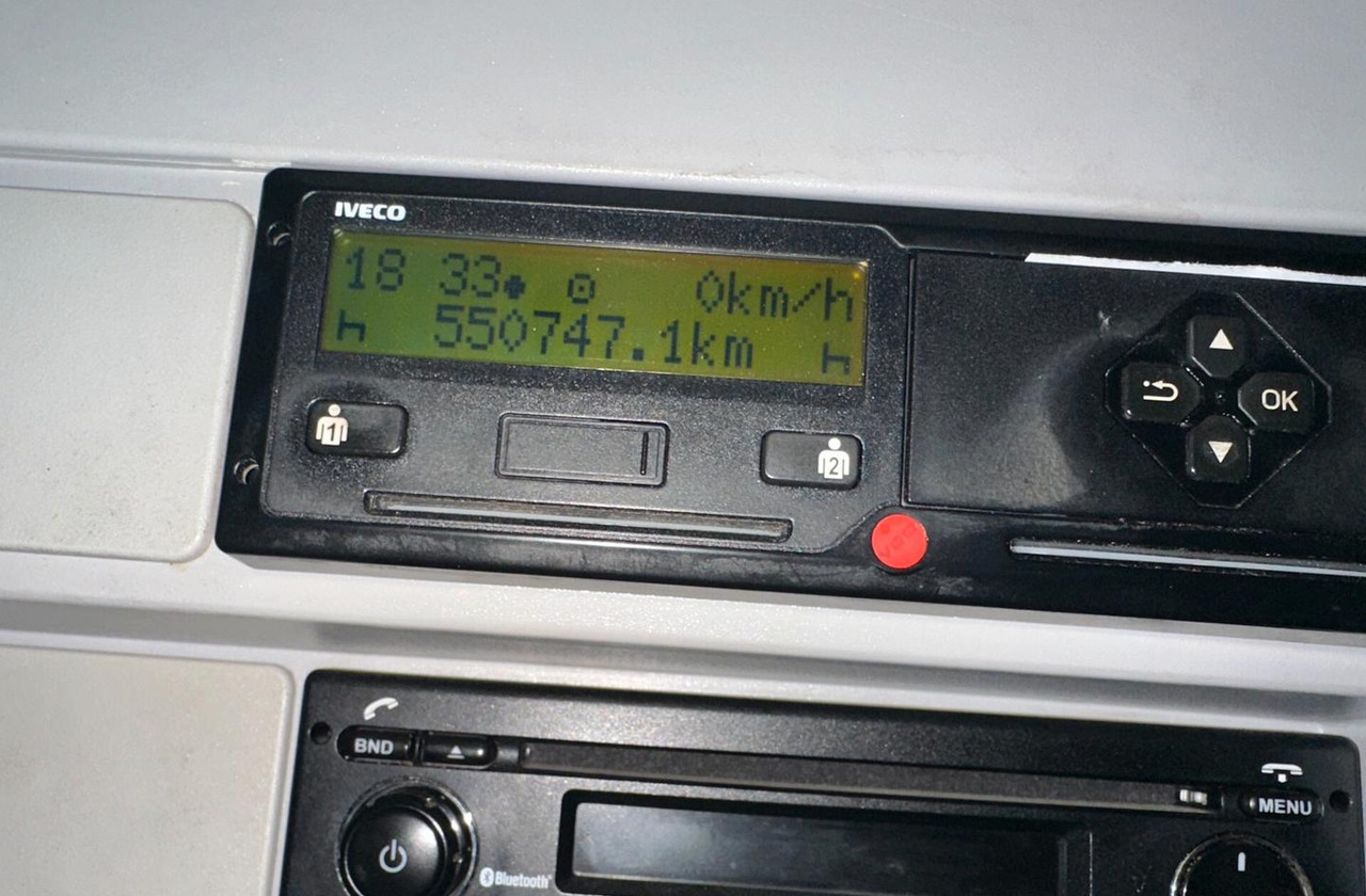 Camión lona Iveco: foto 7 Camión lona Iveco: foto 7