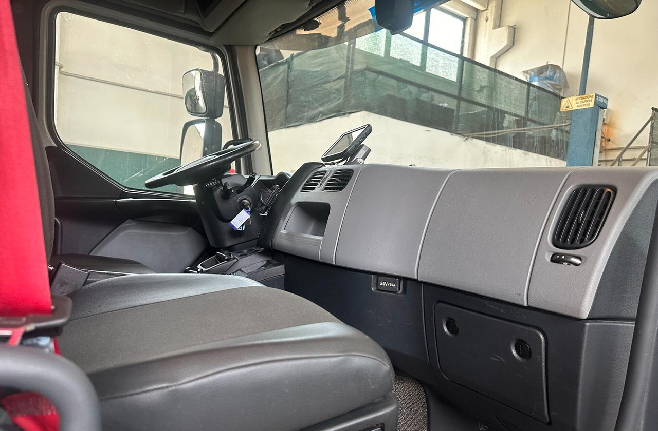 Camión chasis RENAULT MIDLIM D13.250 AUTOTELAIO CABINA LETTO EUR: foto 7