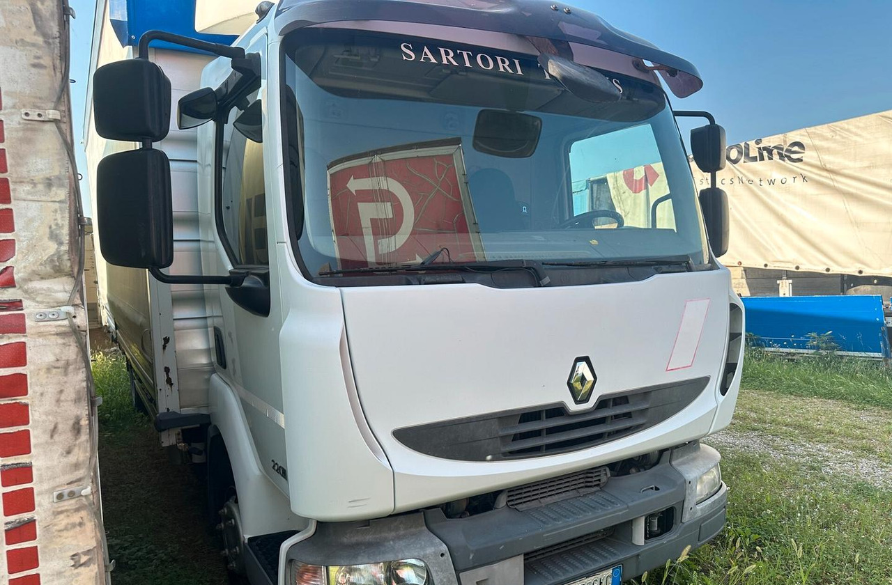 Renault MIDLUM 215.10 - Camión lona: foto 2 Renault MIDLUM 215.10 - Camión lona: foto 2