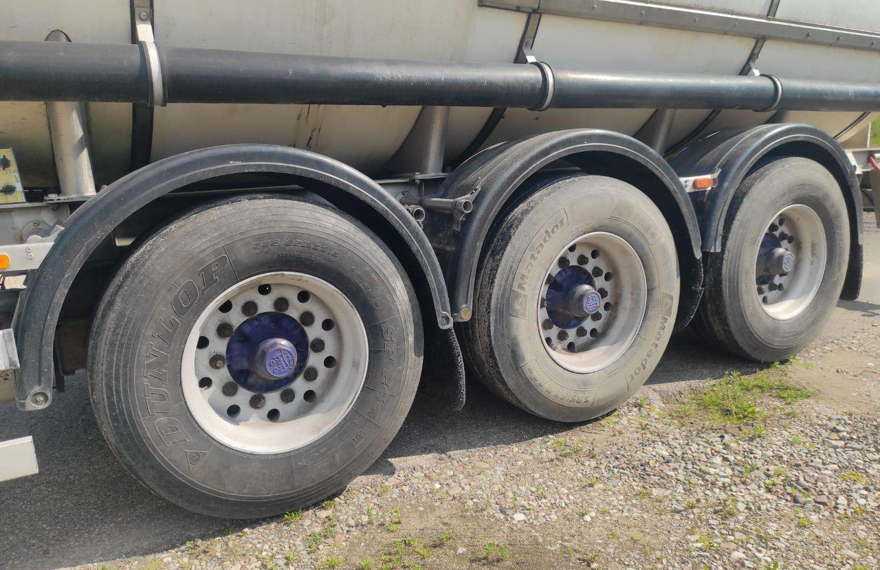 Farcinox FX-3-11 - Semirremolque cisterna: foto 5 Farcinox FX-3-11 - Semirremolque cisterna: foto 5