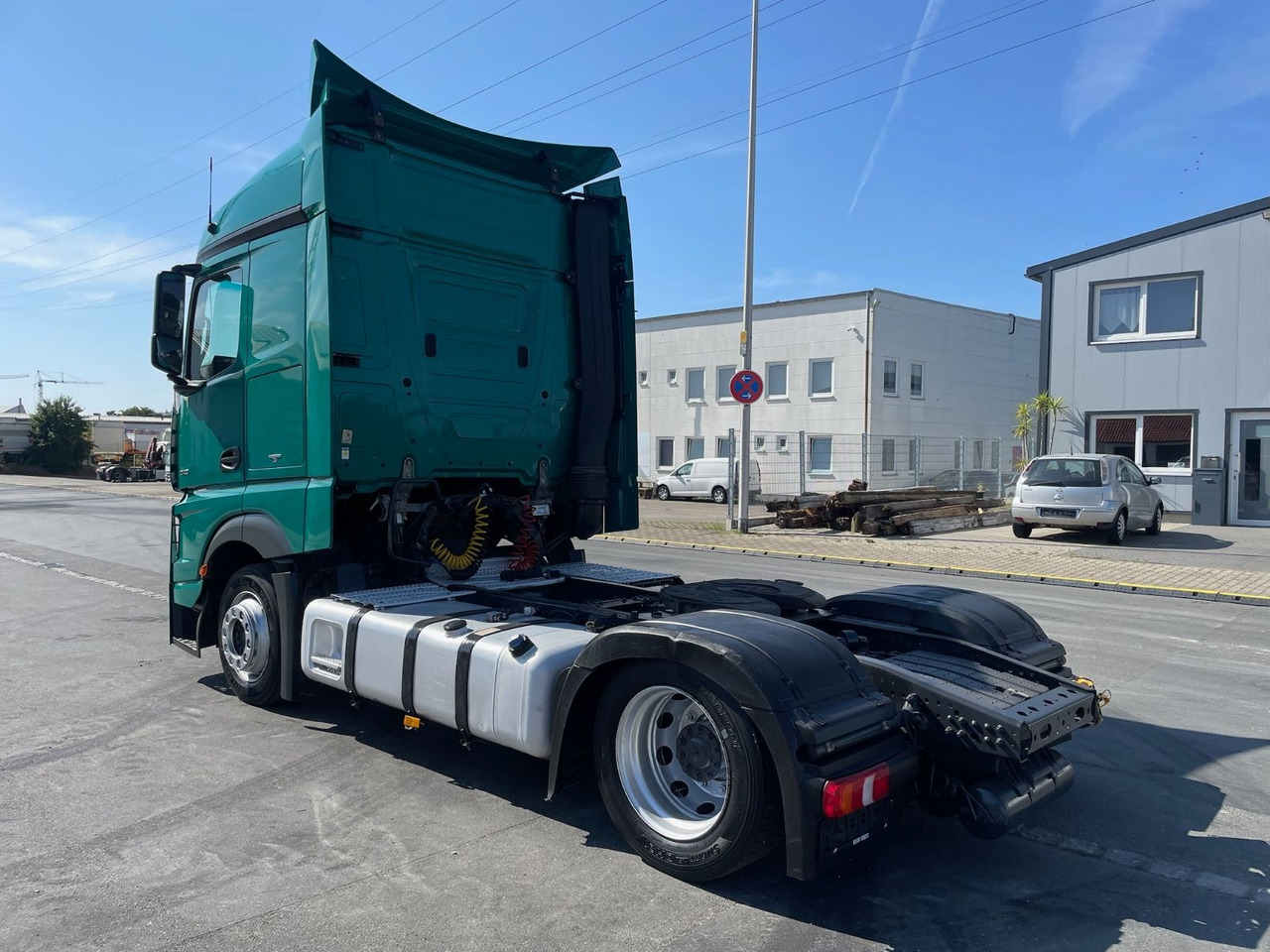 Mercedes-Benz Actros 1843 4x2 MEGA/Standheizung/ACC/2xTank/EU6 - Cabeza tractora: foto 4 Mercedes-Benz Actros 1843 4x2 MEGA/Standheizung/ACC/2xTank/EU6 - Cabeza tractora: foto 4