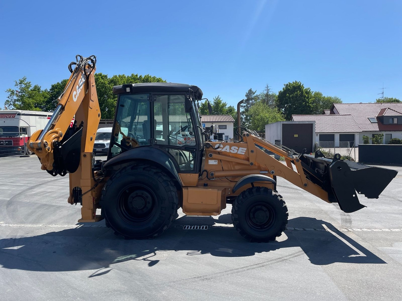 Retroexcavadora Case 580ST Baggerlader/7597h/72kW/4x4/AC: foto 7