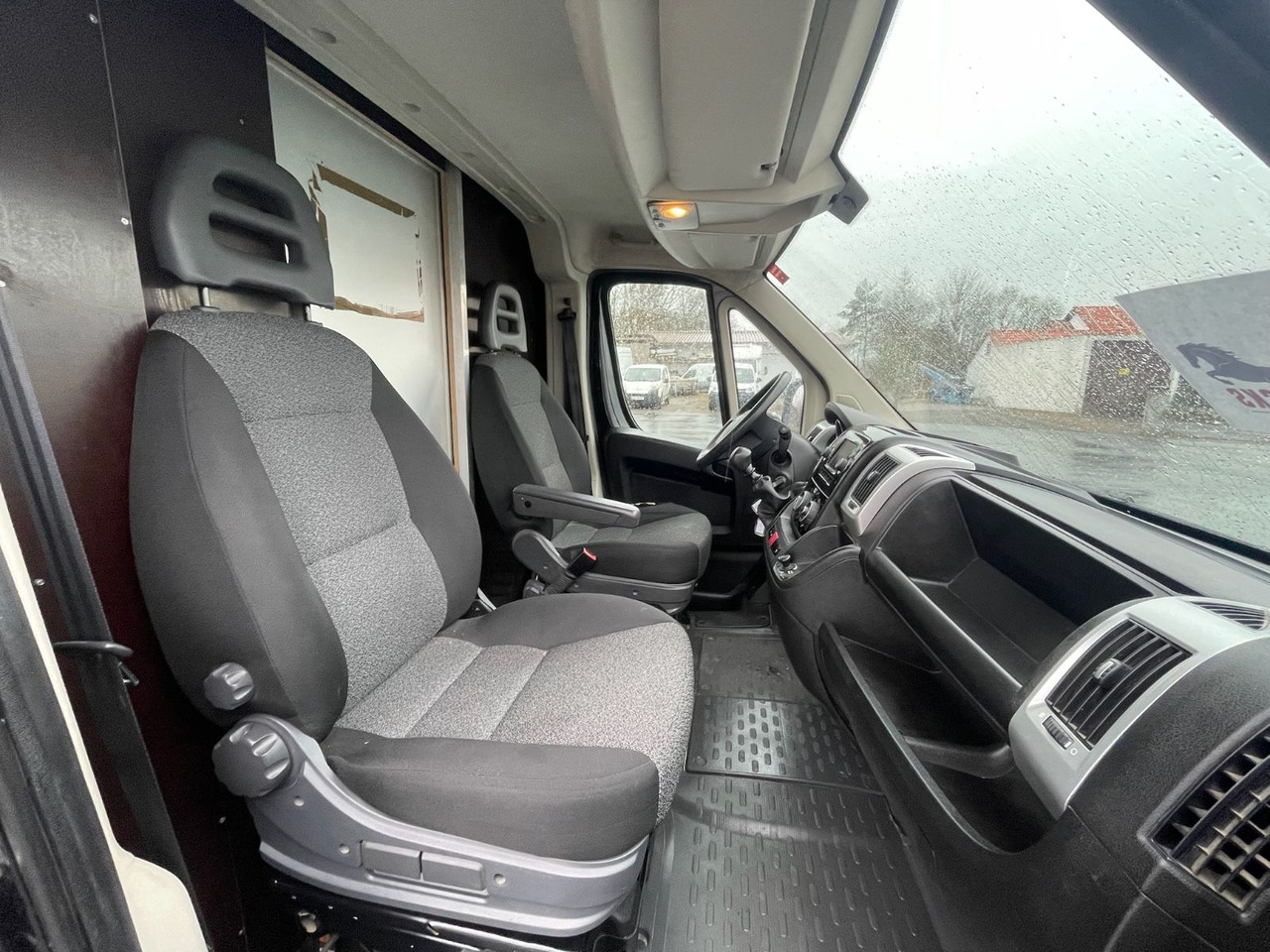 Furgoneta pequeña Fiat Ducato 33 140 L3H2 Kastenwagen/AC/EU6: foto 15