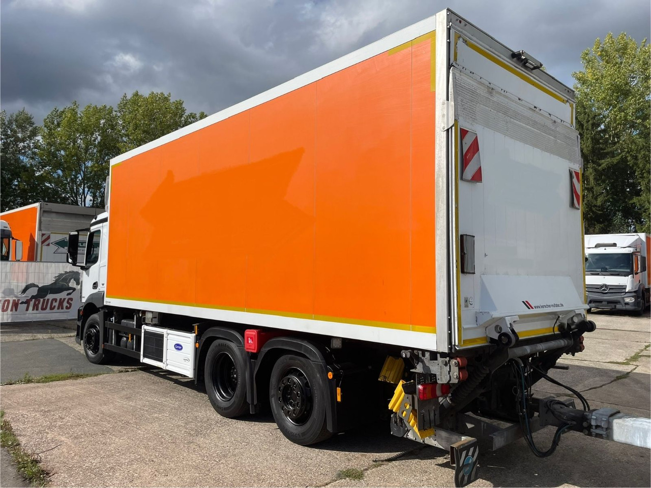 Mercedes-Benz Antos 2543 6x2 Kühlkoffer/CARRIER/NLA/LBW/AC/EU6 - Camión frigorífico: foto 4 Mercedes-Benz Antos 2543 6x2 Kühlkoffer/CARRIER/NLA/LBW/AC/EU6 - Camión frigorífico: foto 4