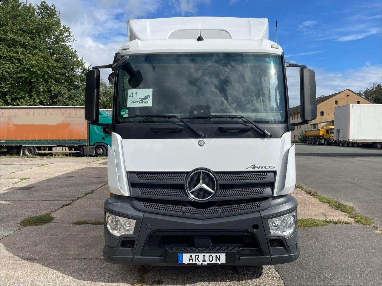 Mercedes-Benz Antos 2543 6x2 Kühlkoffer/CARRIER/NLA/LBW/AC/EU6 - Camión frigorífico: foto 2 Mercedes-Benz Antos 2543 6x2 Kühlkoffer/CARRIER/NLA/LBW/AC/EU6 - Camión frigorífico: foto 2