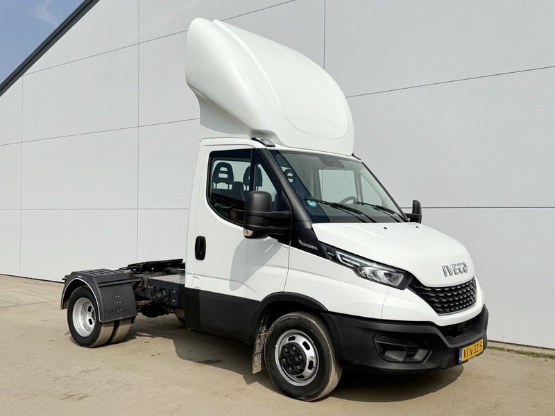 Iveco Daily 40C16 Automaat 8.796 kg GCW BE-Trekker BE-Combi Airco Cruise Control - Cabeza tractora: foto 4 Iveco Daily 40C16 Automaat 8.796 kg GCW BE-Trekker BE-Combi Airco Cruise Control - Cabeza tractora: foto 4