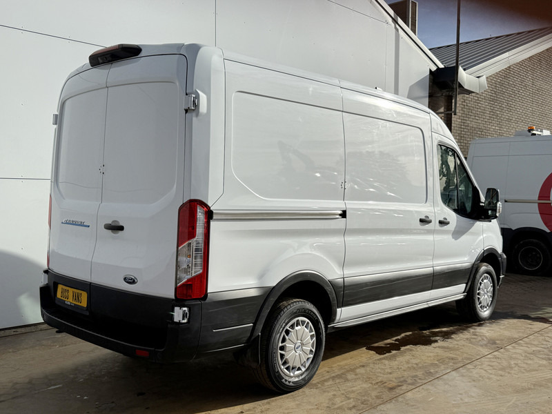 Ford E-Transit 390 75kWh 184PK 390 Elektrisch 75kWh 334km WLTP BEV Snelladen L2H2 Climate Control Tacho Carplay Camera Stoelverwarming Parkeersensoren voor achter Laadkabel - Furgón, Furgoneta eléctrica: foto 3 Ford E-Transit 390 75kWh 184PK 390 Elektrisch 75kWh 334km WLTP BEV Snelladen L2H2 Climate Control Tacho Carplay Camera Stoelverwarming Parkeersensoren voor achter Laadkabel - Furgón, Furgoneta eléctrica: foto 3