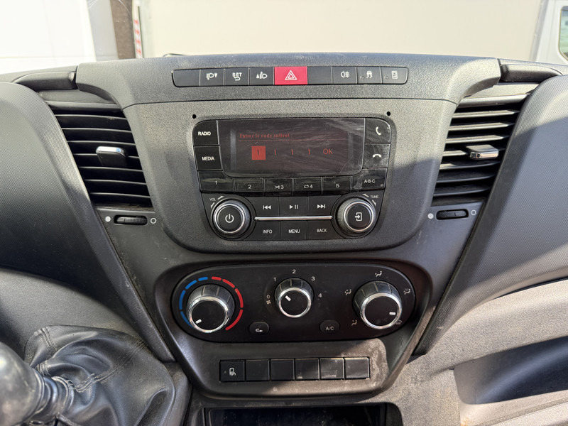 Furgoneta basculante Iveco Daily 35C12 2.3 Kipper Dubbellucht Trekhaak Airco Cruise Control Lucht Geveerde Stoel: foto 15
