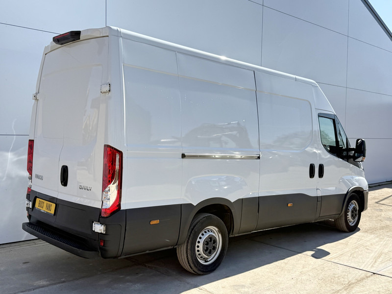 Iveco Daily 35S14 L2H2 Airco Cruise Control 3.5t Trekgewicht Euro 6 - Furgón: foto 3 Iveco Daily 35S14 L2H2 Airco Cruise Control 3.5t Trekgewicht Euro 6 - Furgón: foto 3