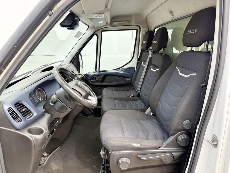 Leasing de Iveco Daily 35S16 2.3 Automaat Laadklep LED Climate Control Cruise Control Standkachel Camera Navigatie Koffer Bakwagen Meubelbak Iveco Daily 35S16 2.3 Automaat Laadklep LED Climate Control Cruise Control Standkachel Camera Navigatie Koffer Bakwagen Meubelbak: foto 6