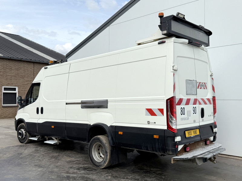 Iveco Daily 70C17 3.0 **Engine Broken** 3.0L L4H2 Dubbellucht Airco Cruise Control Dubbele Schuifdeuren Trekhaak 3.5t Tachograaf - Furgón: foto 3 Iveco Daily 70C17 3.0 **Engine Broken** 3.0L L4H2 Dubbellucht Airco Cruise Control Dubbele Schuifdeuren Trekhaak 3.5t Tachograaf - Furgón: foto 3